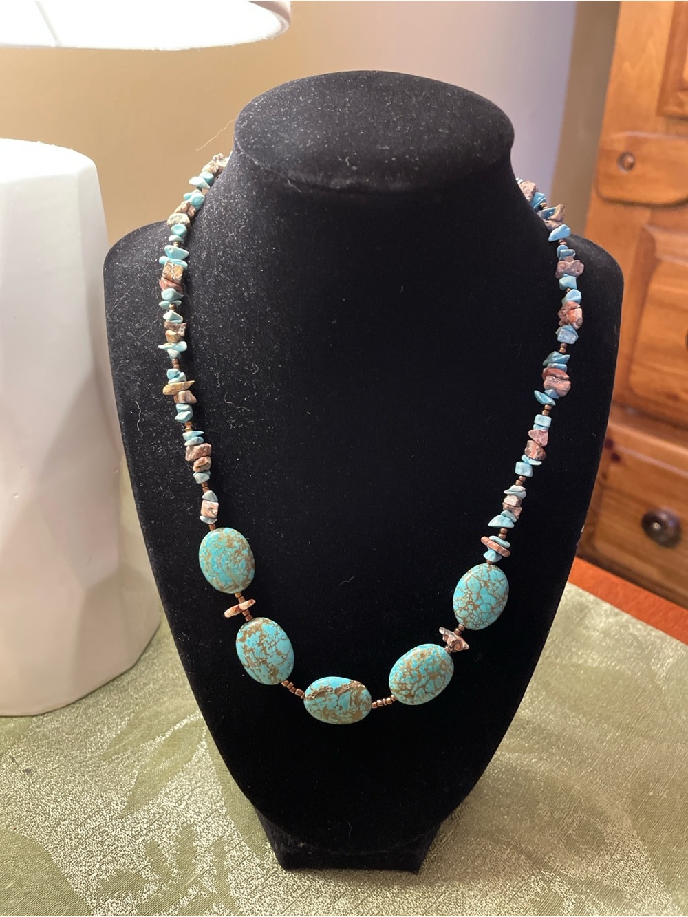 Fake Turquoise Stone Beaded Necklace - Blue-Green